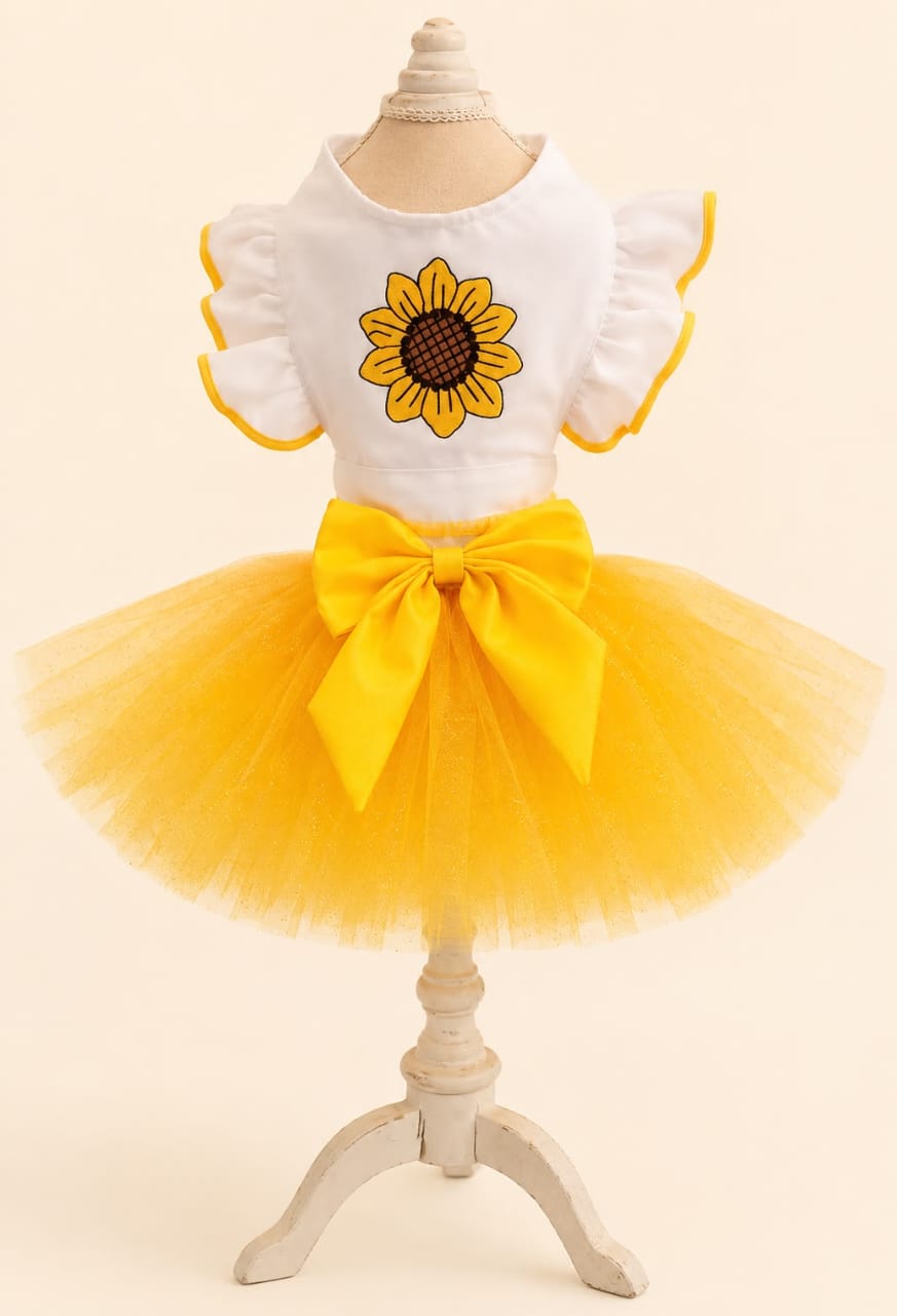 Vestido para Mascotas con Girasol, Falda de Tul y Moño